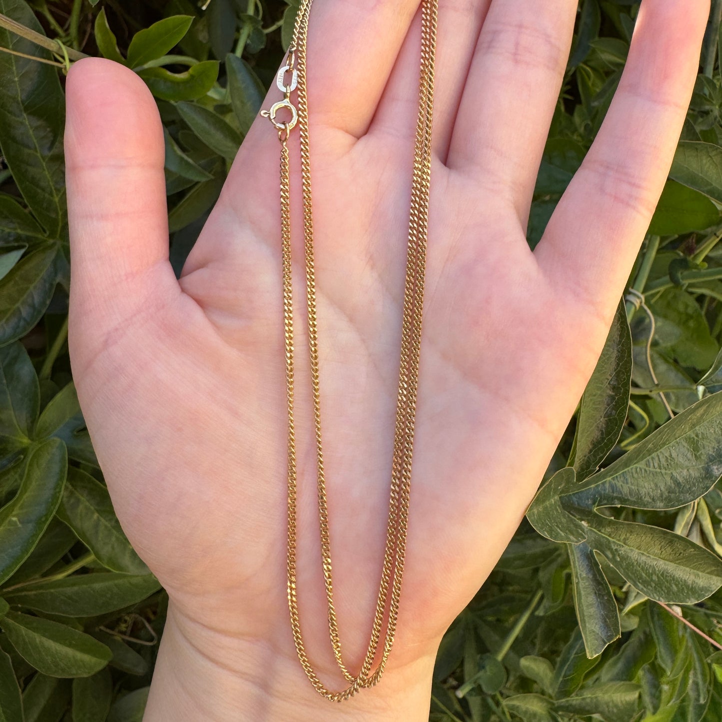 Vintage Italian 9ct yellow gold curb link chain, 56cm / 22 inches long