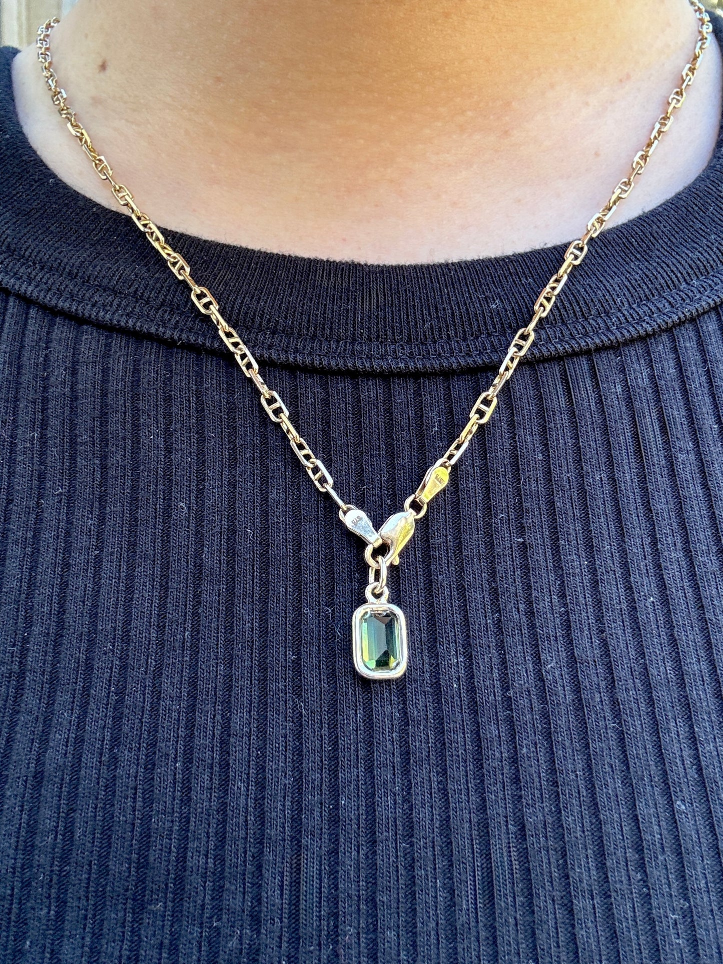 Custom handmade 9ct yellow gold 1.9ct Australian parti sapphire bezel set pendant