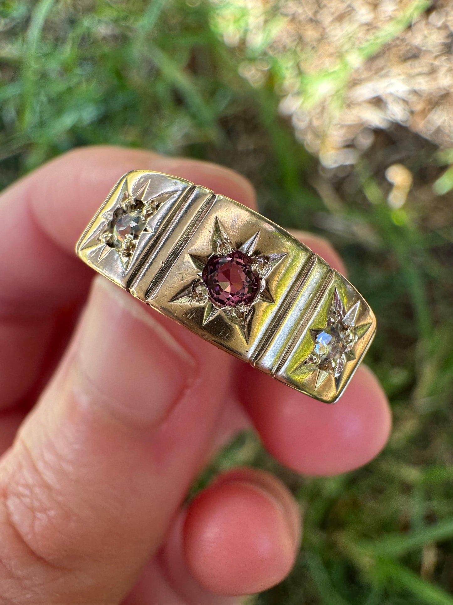 Antique Victorian 9ct rosy yellow gold three stone 0.13ct TCW old mine cut diamond and garnet starset gypsy ring