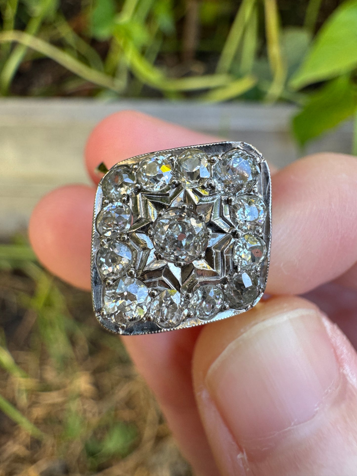 Antique 18ct yellow gold and platinum 1.2ct TCW old mine cut diamond plaque ring