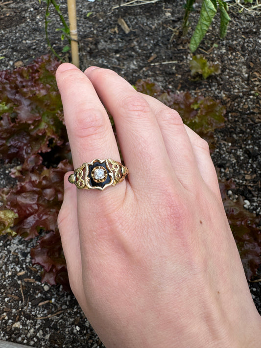 Antique 18ct yellow gold 0.25ct old mine cut diamond and black enamel mourning ring