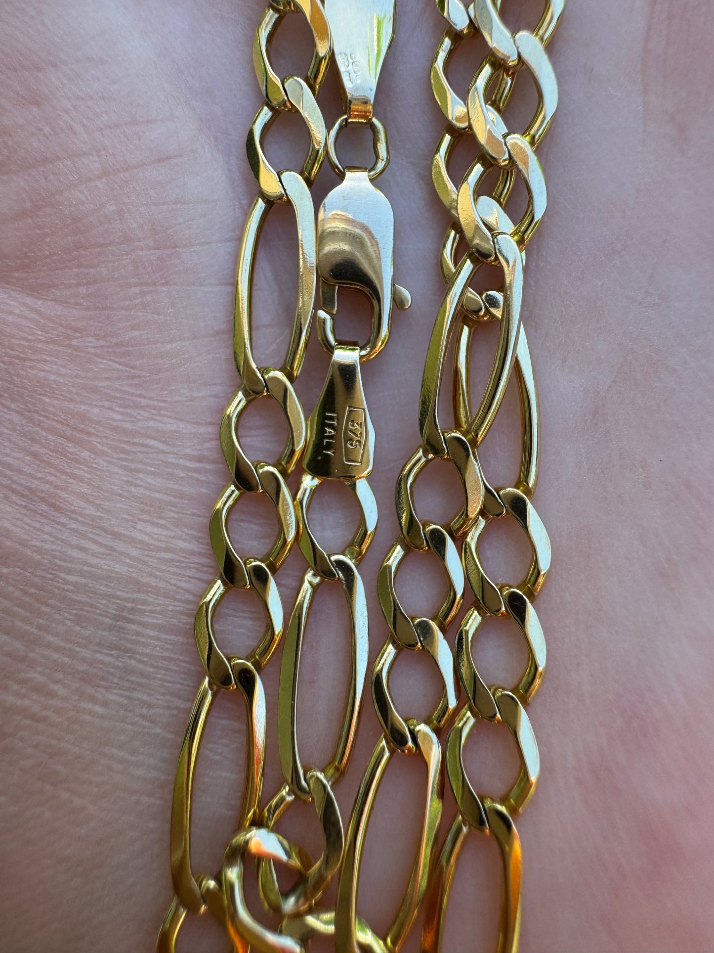 Vintage 9ct yellow gold flat figaro chain, 54.5cm / 21.5 inches long