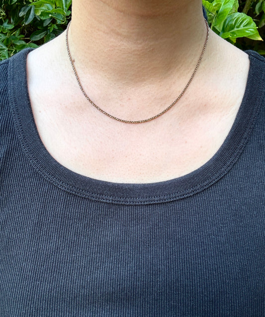 Vintage 9ct yellow gold Byzantine link chain, 40.5cm / 15.94 inches long