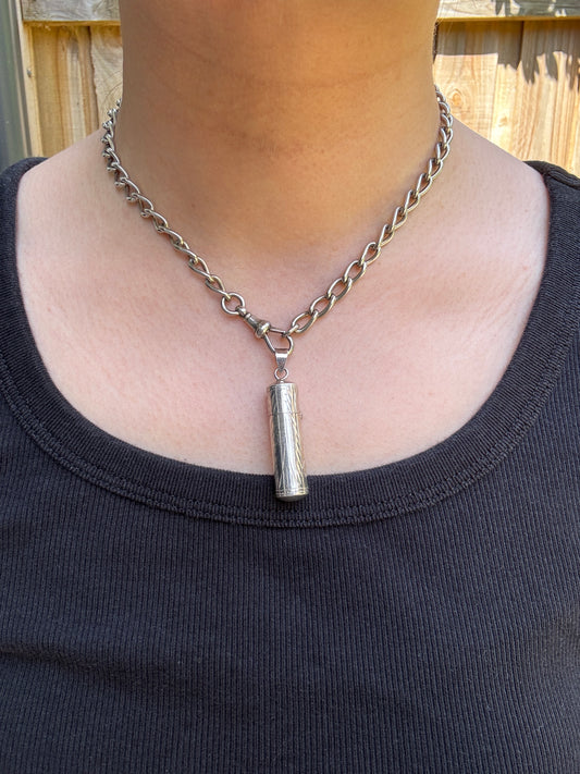 Vintage silver engraved cylinder vesta pendant