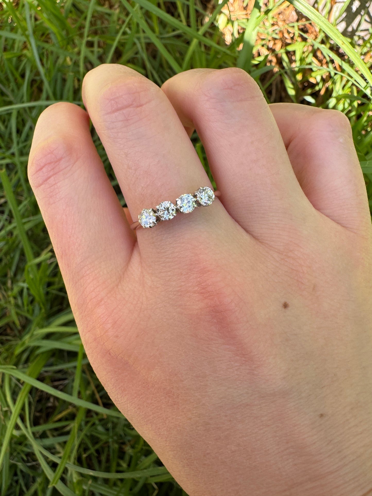 Vintage 18ct yellow gold and platinum four stone 0.76ct TCW old mine cut diamond ring