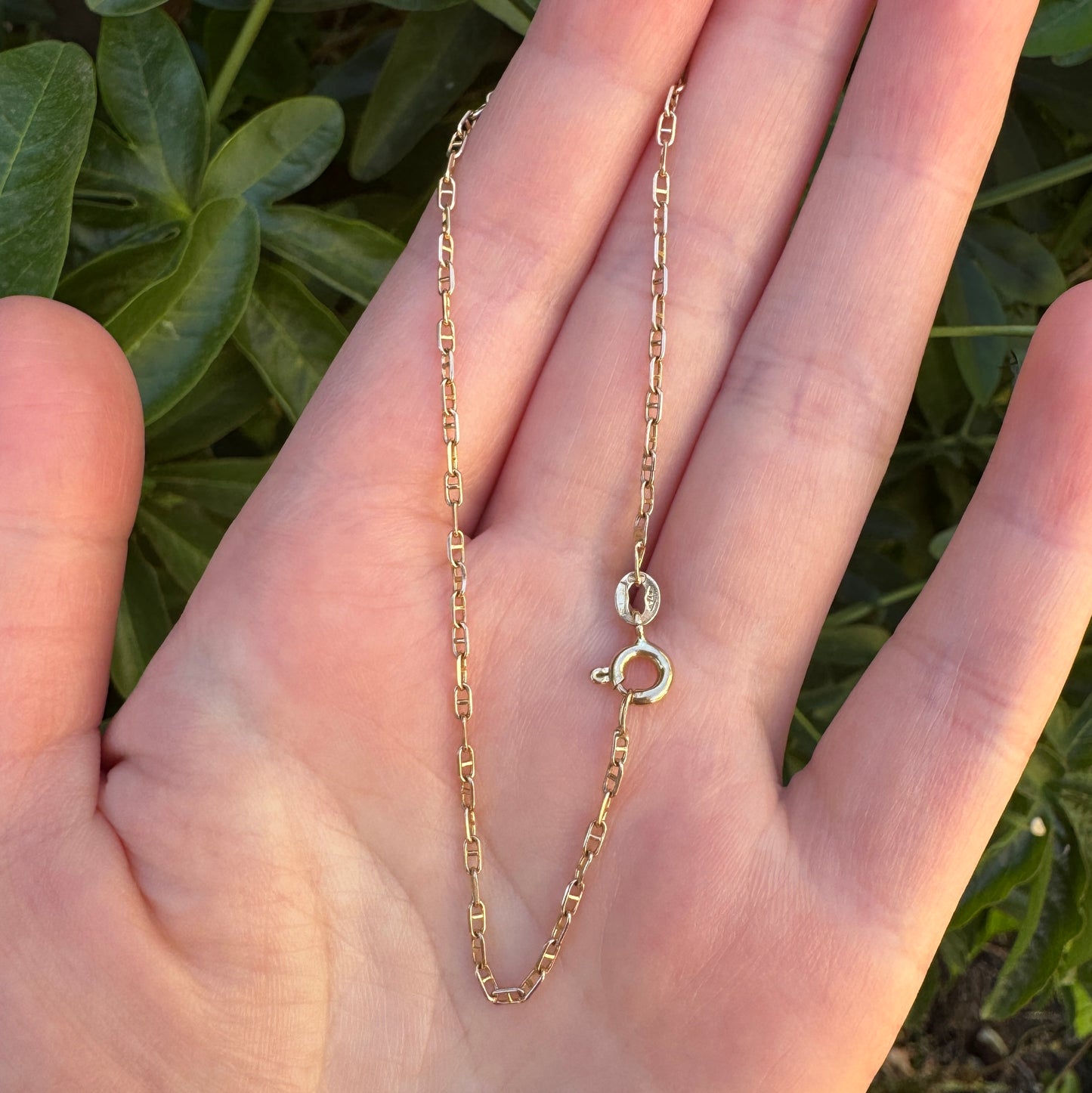 Vintage Italian 9ct yellow gold mariner link bracelet, 19cm / 7.5 inches long