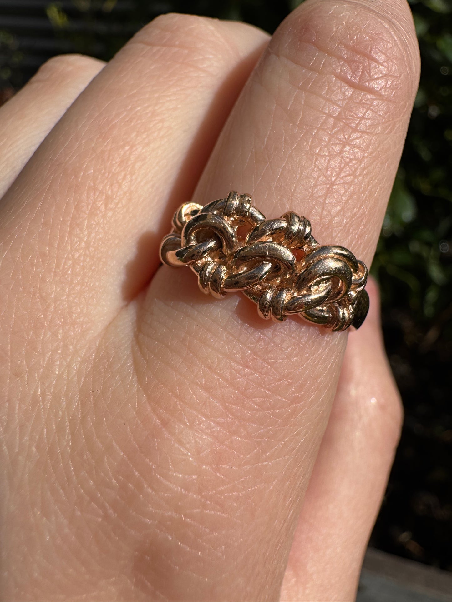 Antique 9ct rosy yellow gold knot ring