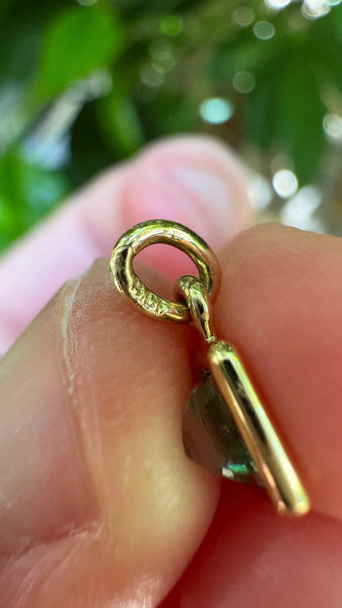 Custom handmade 9ct yellow gold 0.37ct natural emerald bezel set pendant