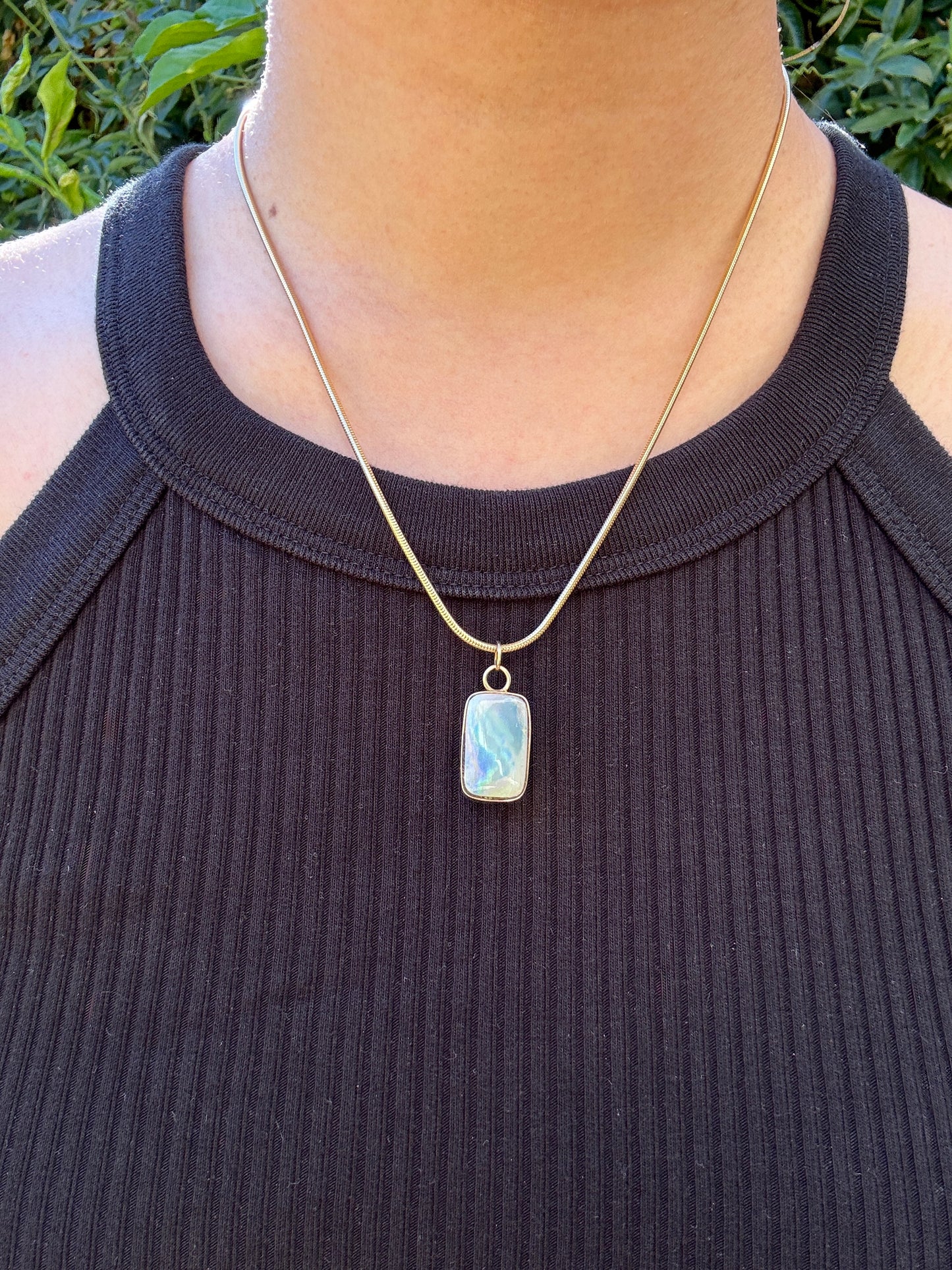 Vintage 9ct rosy yellow gold double sided opal cabochon pendant
