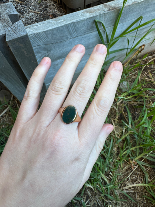Antique Australian Dempster 15ct yellow gold bloodstone signet ring