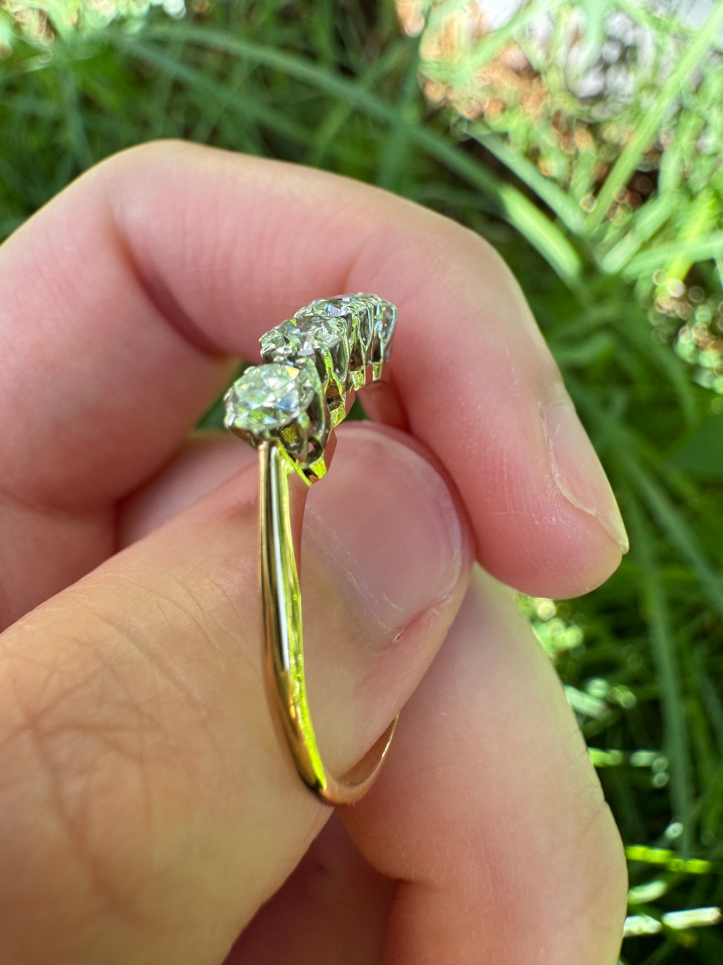 Vintage 18ct yellow gold and platinum four stone 0.76ct TCW old mine cut diamond ring