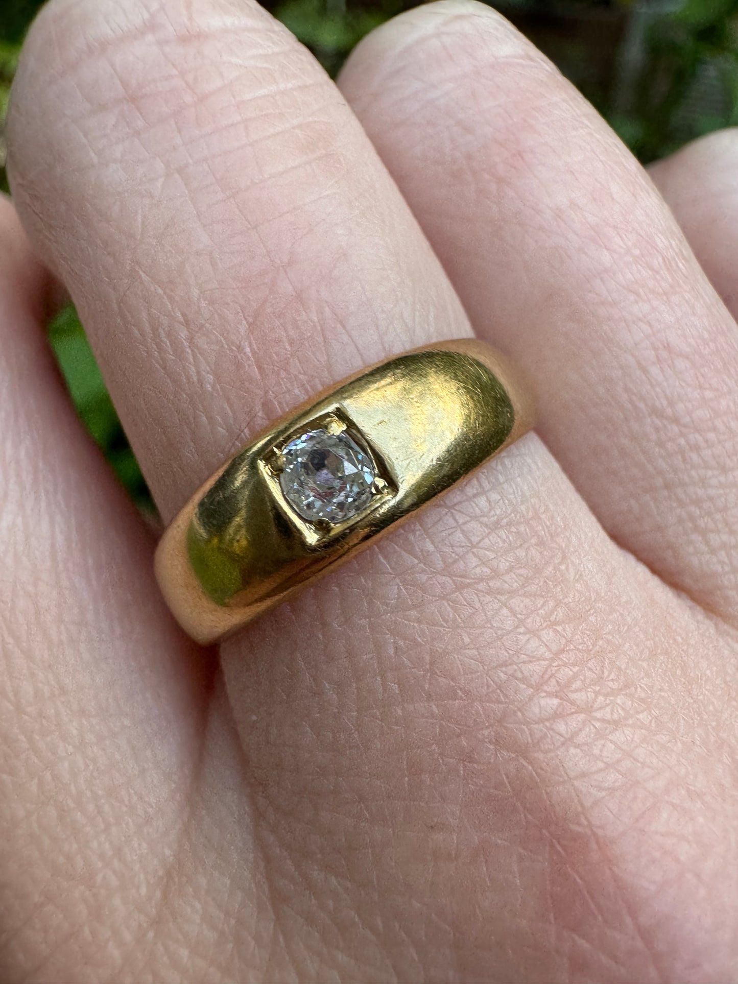 Vintage 18ct yellow gold 0.2ct old mine cut diamond gypsy ring