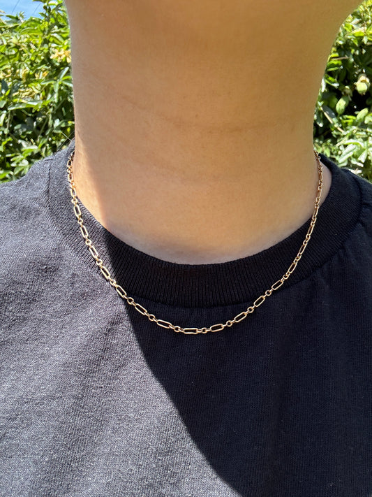 Vintage 9ct yellow gold paperclip link chain, 40cm / 15.75 inches long