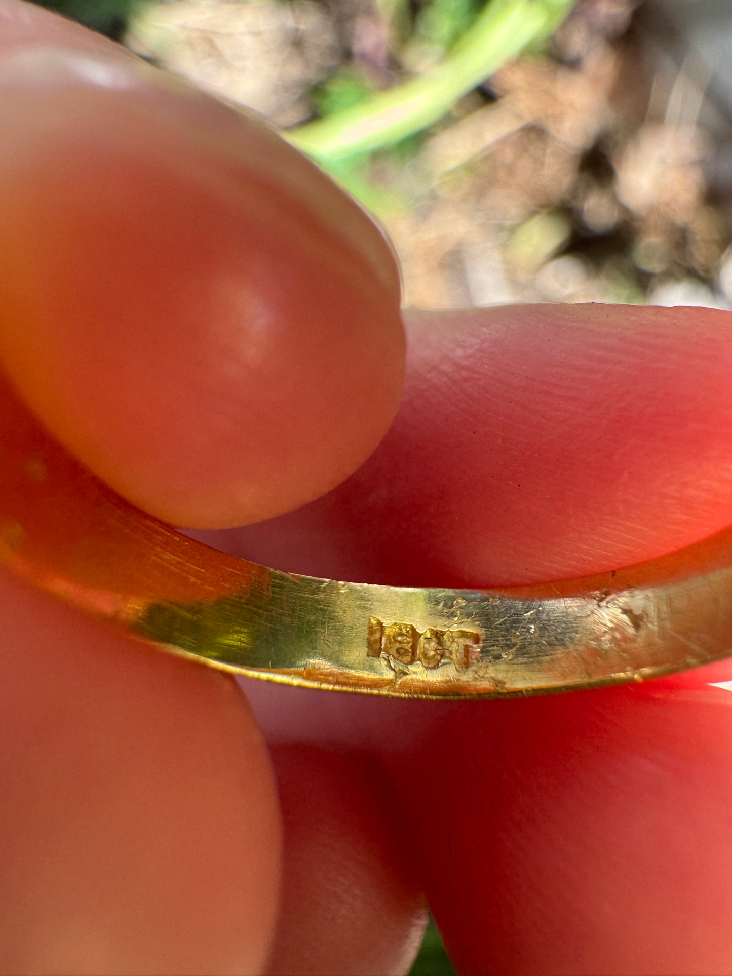 Antique 18ct yellow gold old mine cut diamond starset gypsy ring