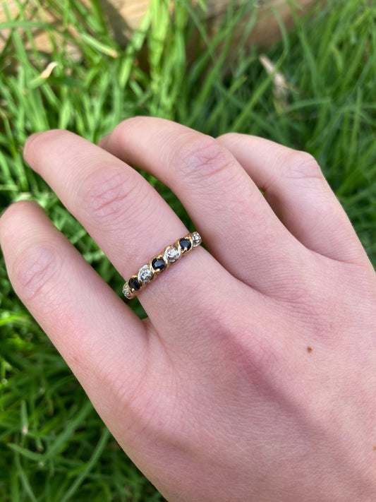 Vintage 9ct yellow gold sapphire and diamond scroll half hoop ring