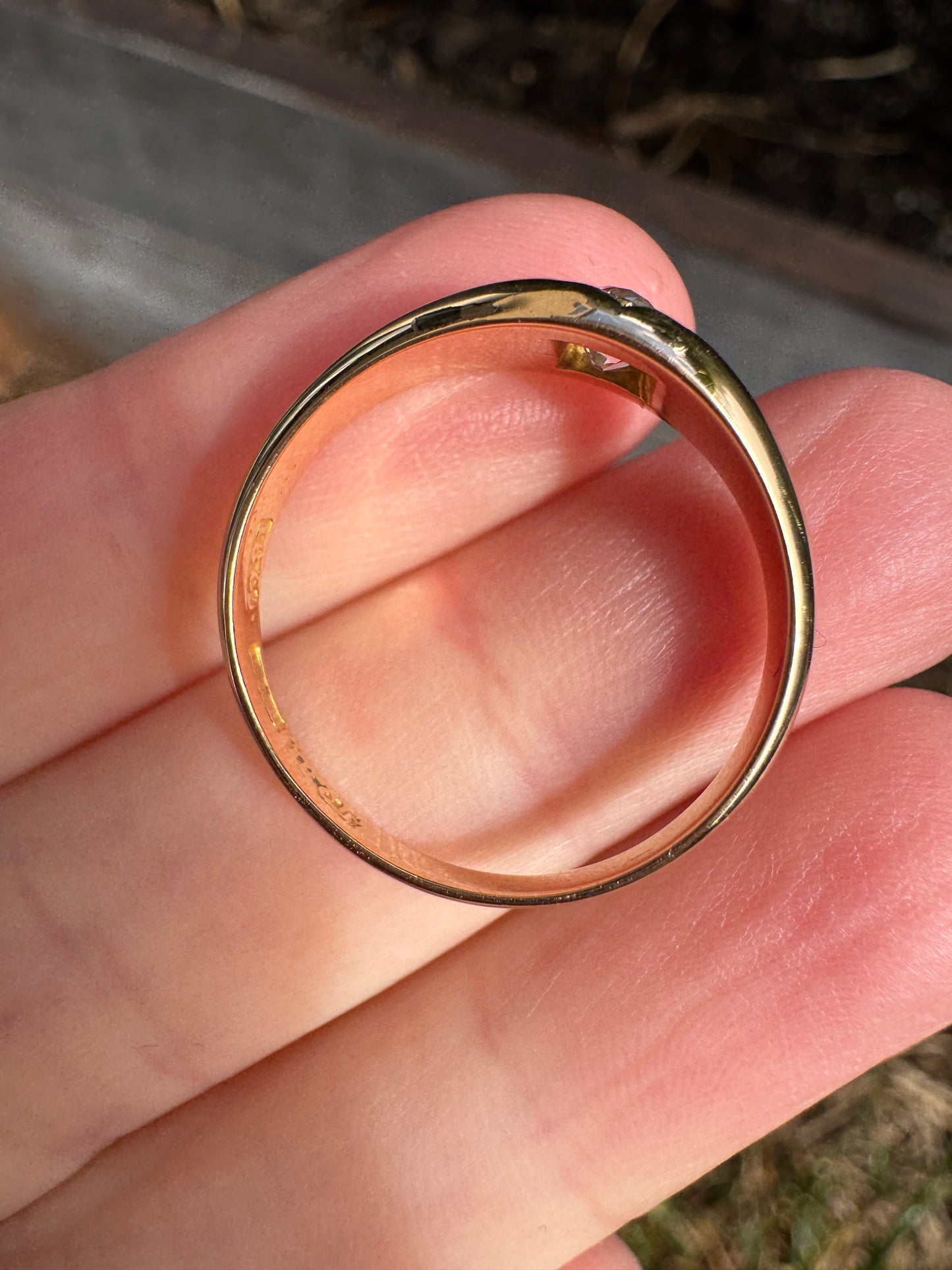 Antique 18ct yellow gold 0.3ct old mine cut diamond starset gypsy ring