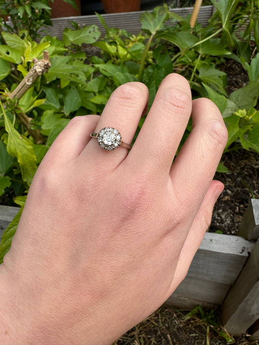 Vintage 18ct white gold 0.75ct TCW old mine cut diamond cluster ring