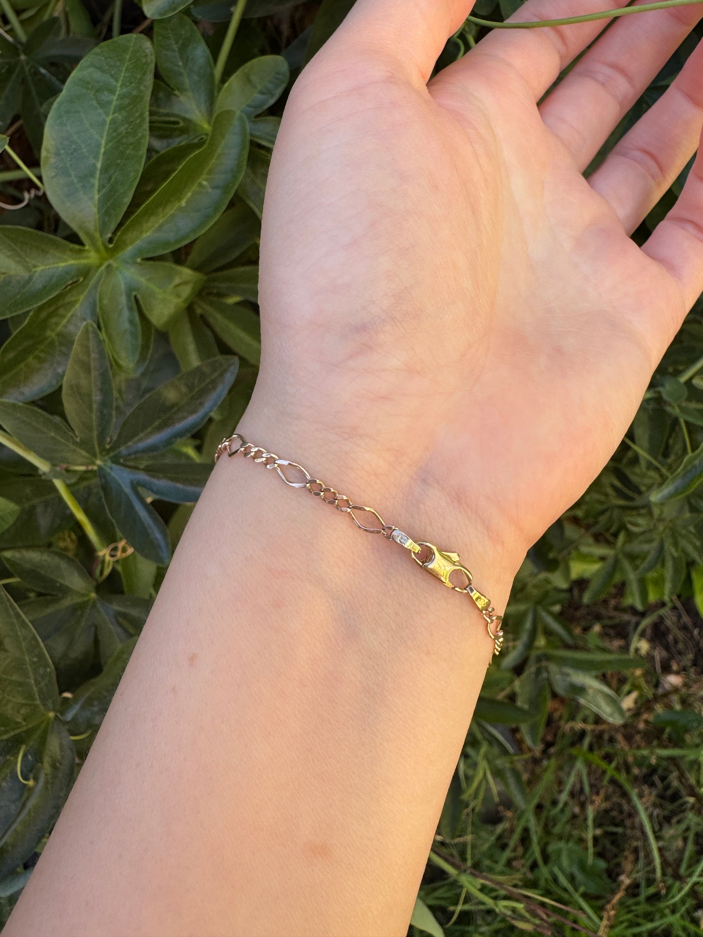 Vintage Italian 9ct yellow gold flat figaro bracelet, 20.5cm / 8.1 inches long