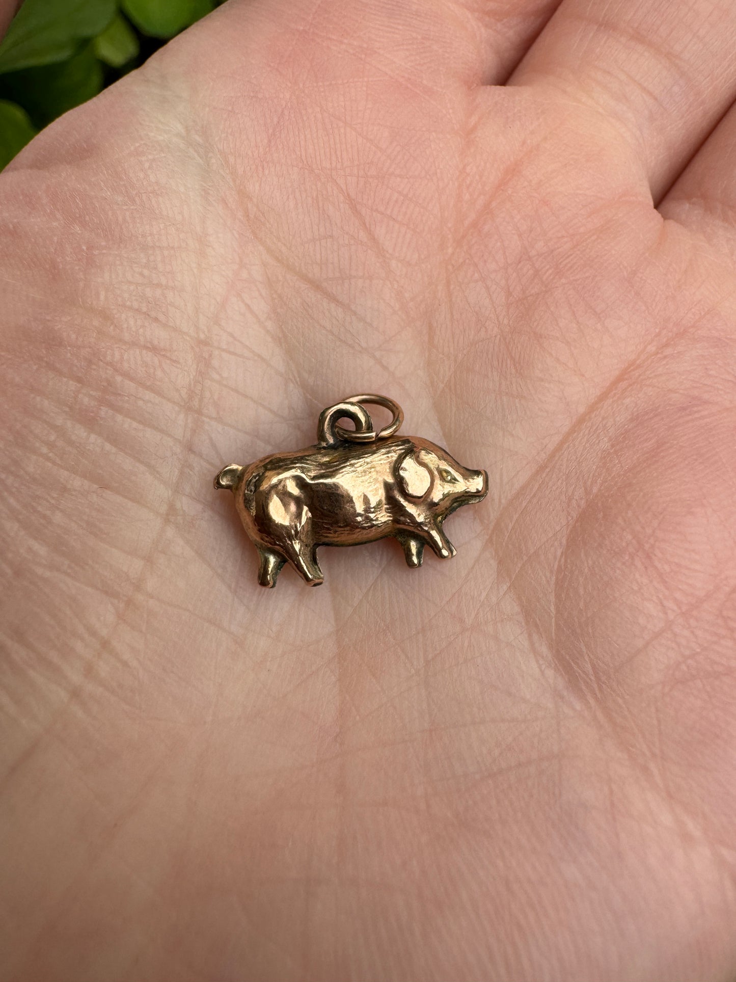 Antique 9ct yellow gold big pig charm