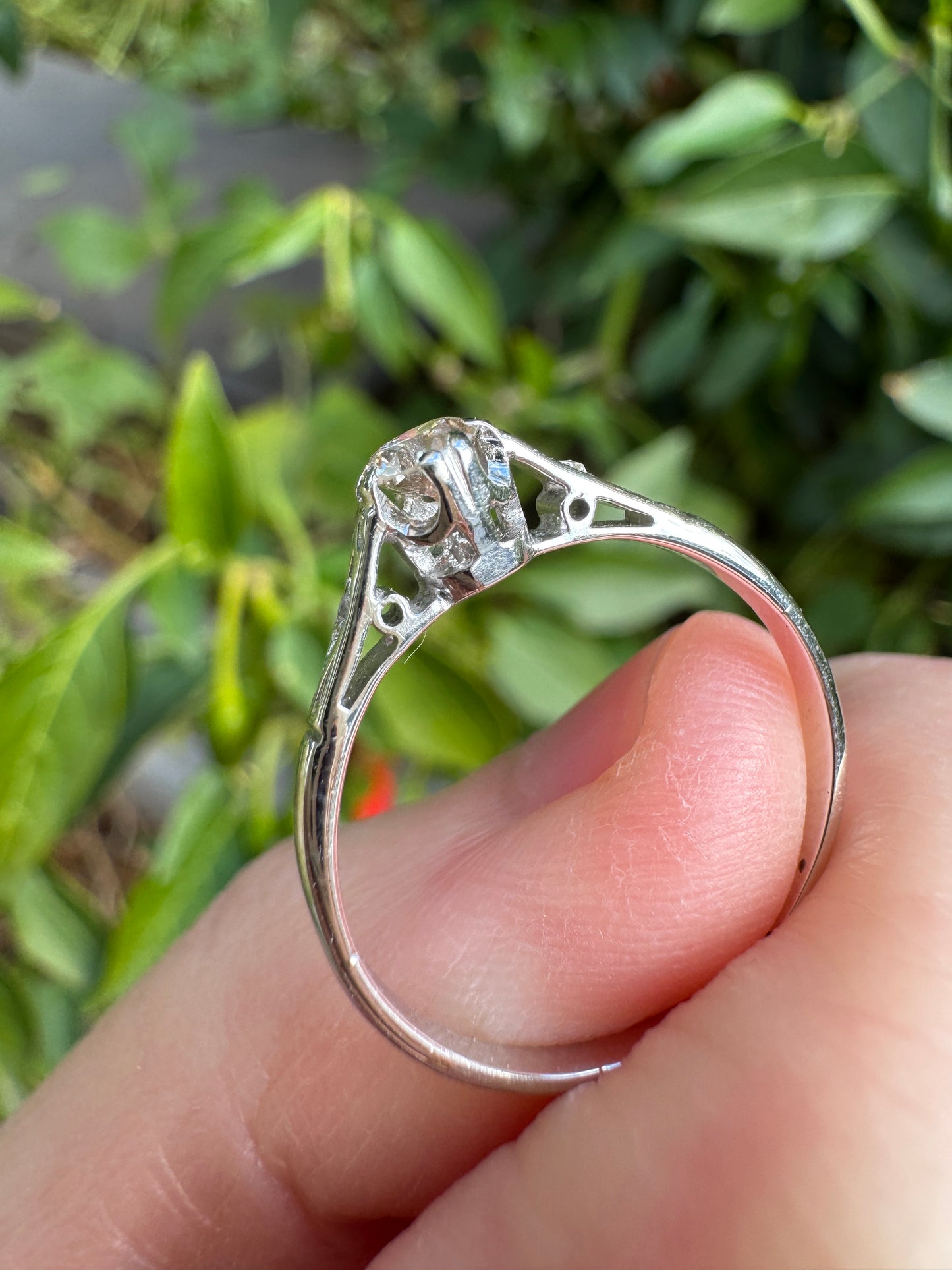 Vintage 18ct white gold 0.2ct old European cut diamond solitaire ring
