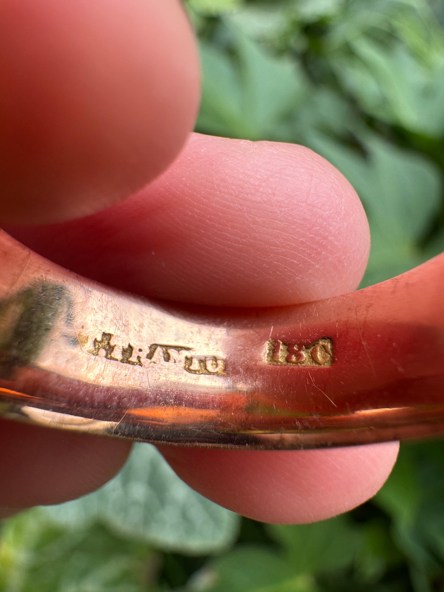 Antique Australian 18ct rosy yellow gold cigar band