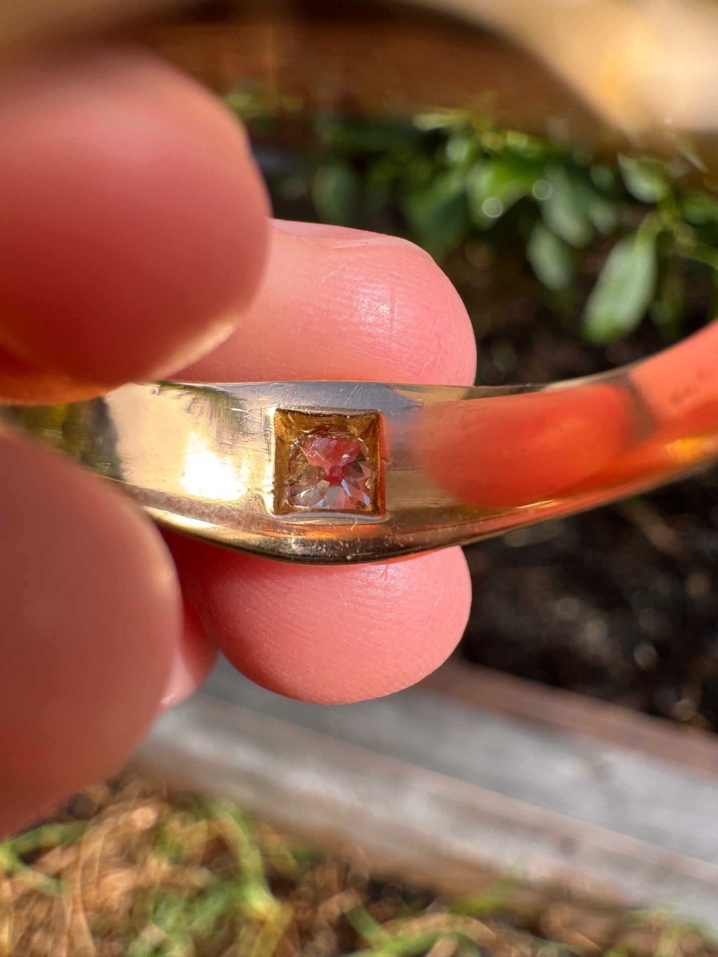 Antique 18ct yellow gold 0.3ct old mine cut diamond starset gypsy ring