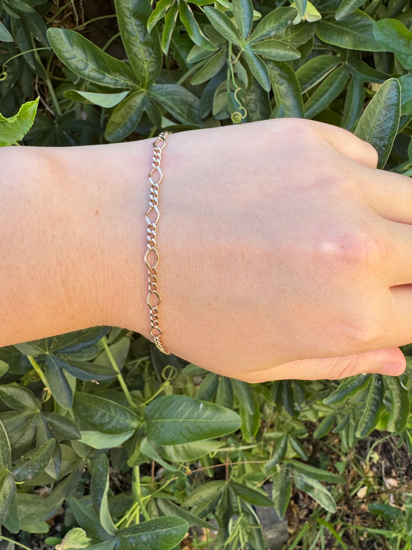 Vintage Italian 9ct yellow gold flat figaro bracelet, 20.5cm / 8.1 inches long
