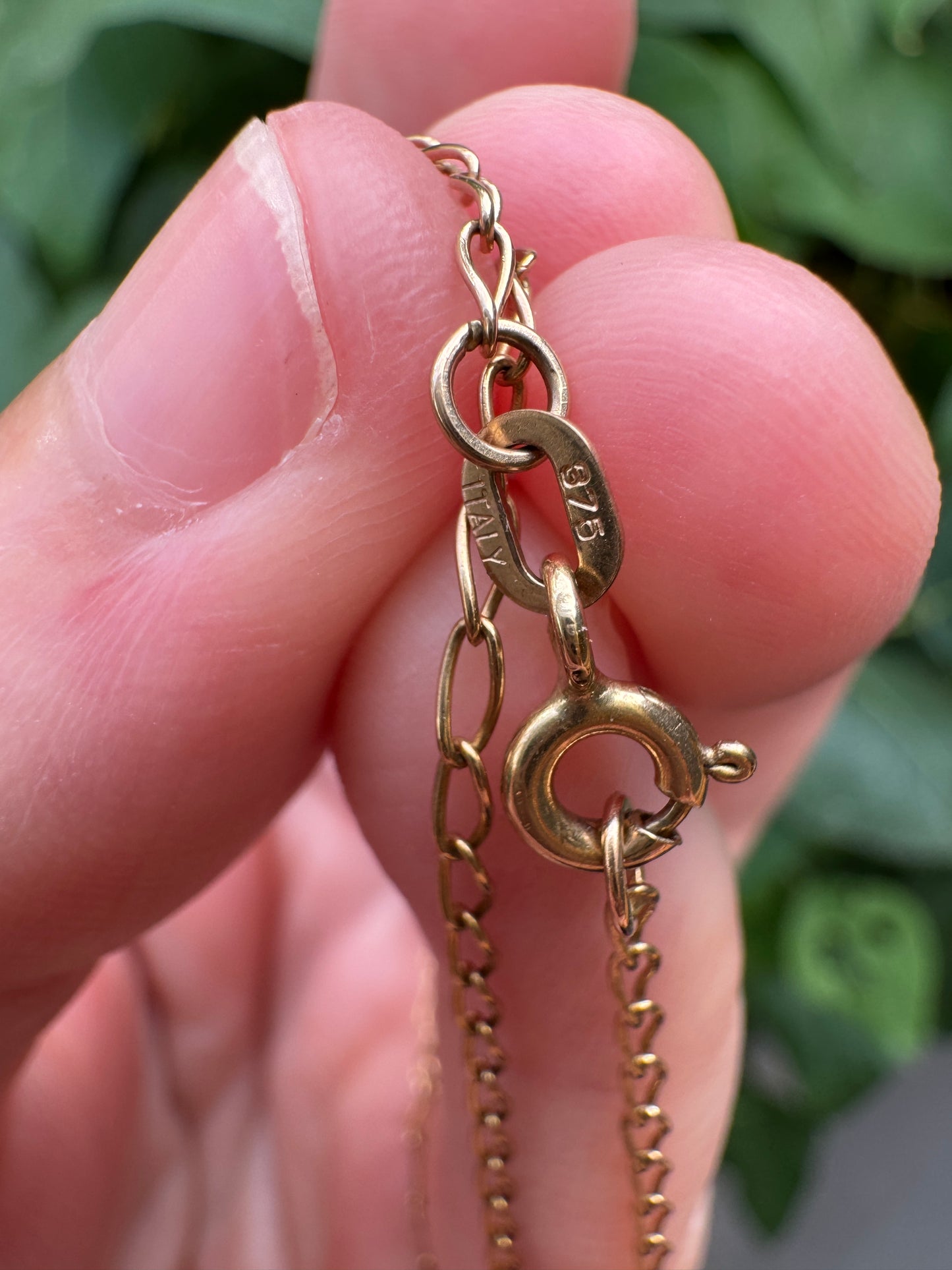 Vintage 9ct yellow gold oval link chain, 45cm / 17.7 inches long