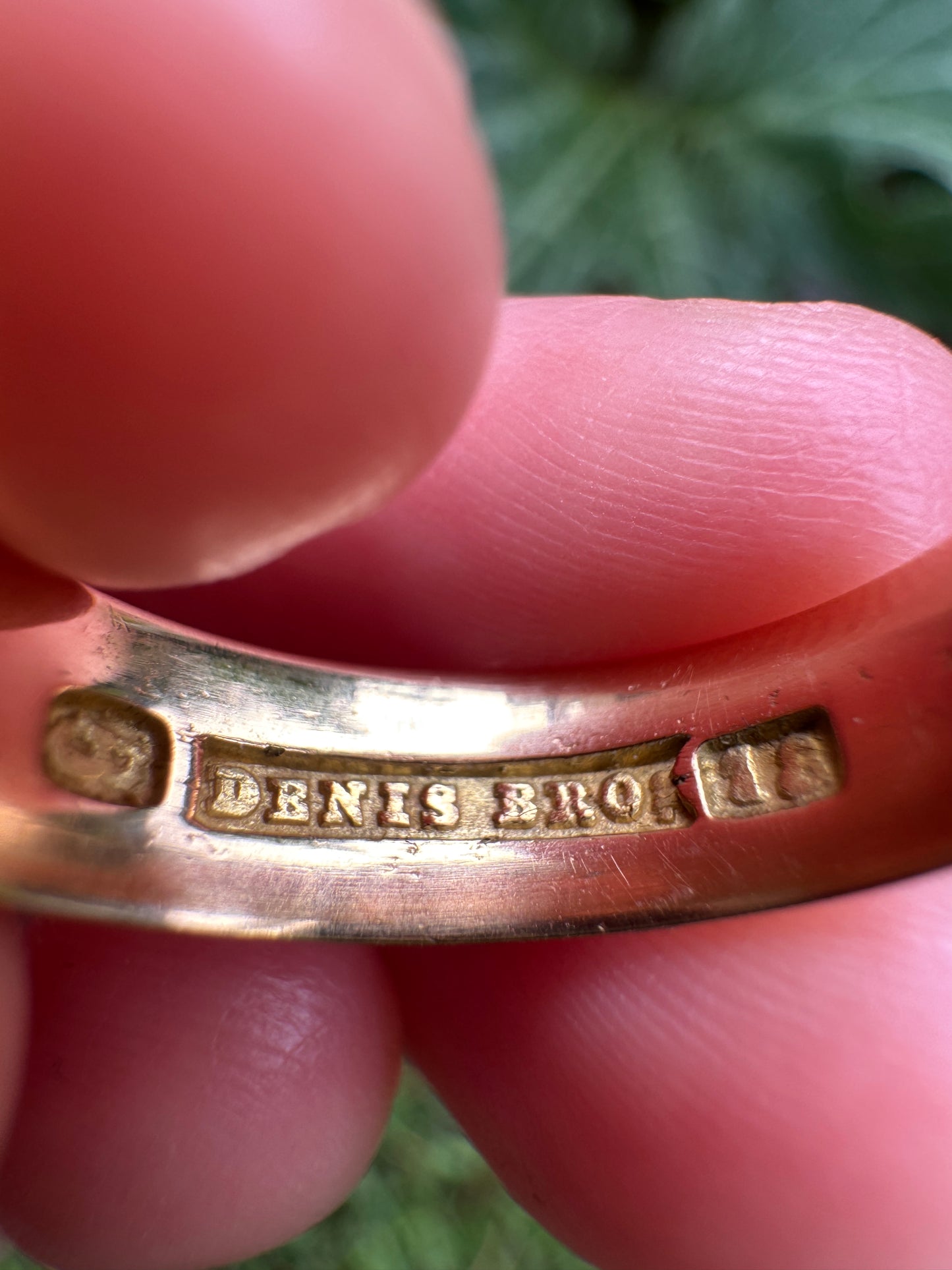 Antique Australian 18ct rosy yellow gold band, 5mm wide