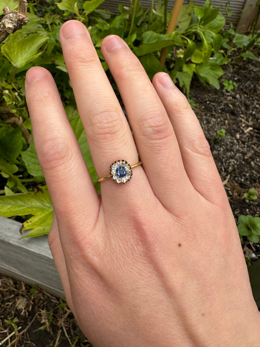Vintage 18ct yellow gold 0.2ct old cushion cut natural sapphire and 0.3ct TCW old mine cut diamond cluster ring