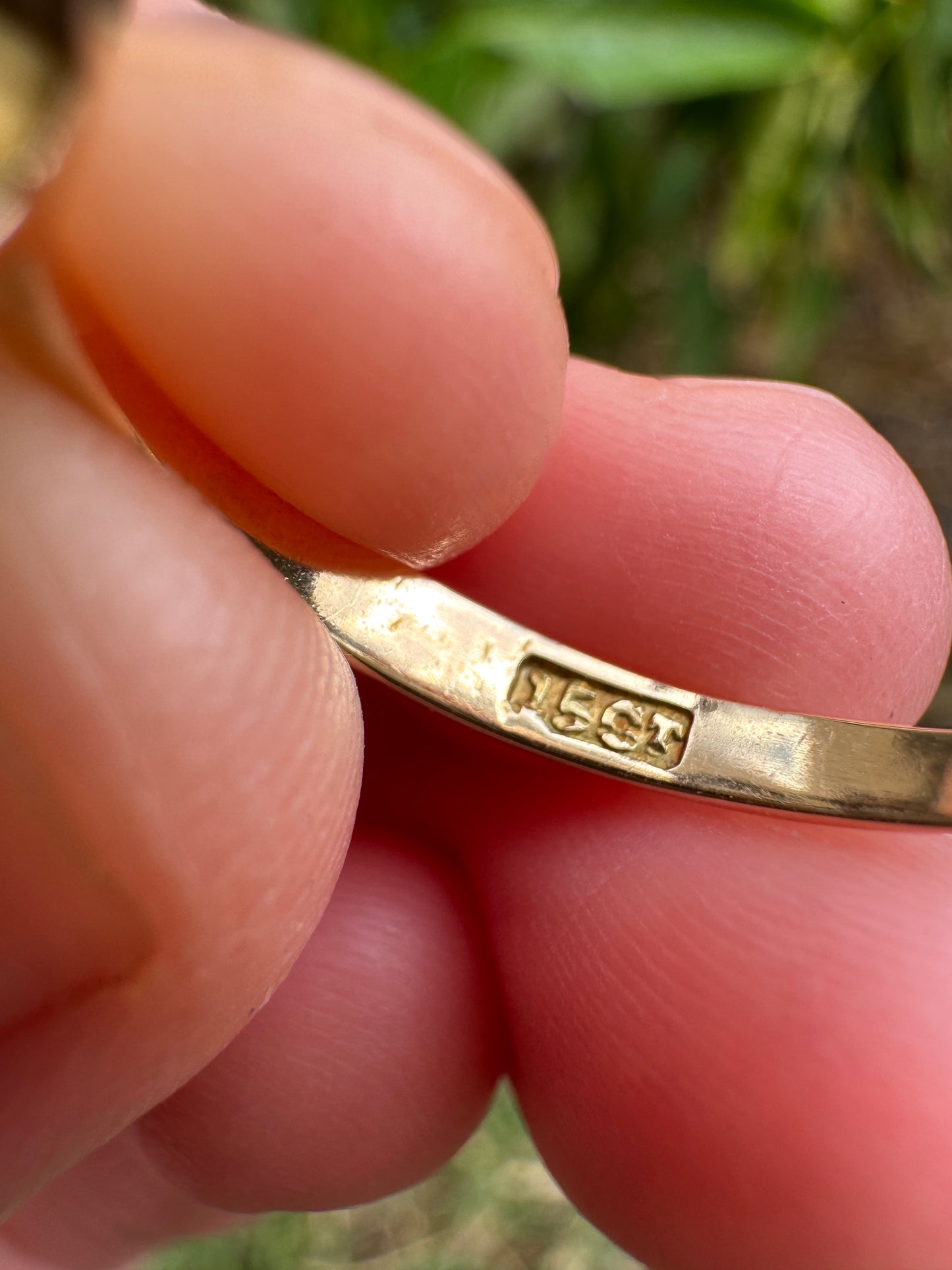 Antique 15ct yellow gold and platinum 0.14ct TCW old single cut diamond ring