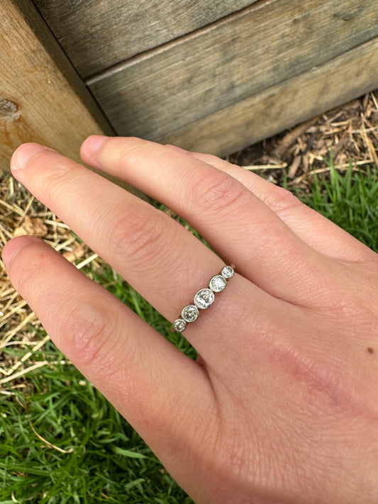 Vintage 18ct yellow gold and platinum 0.34ct TCW five stone old mine cut diamond ring