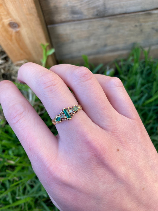 Vintage 14ct yellow gold emerald and diamond ring