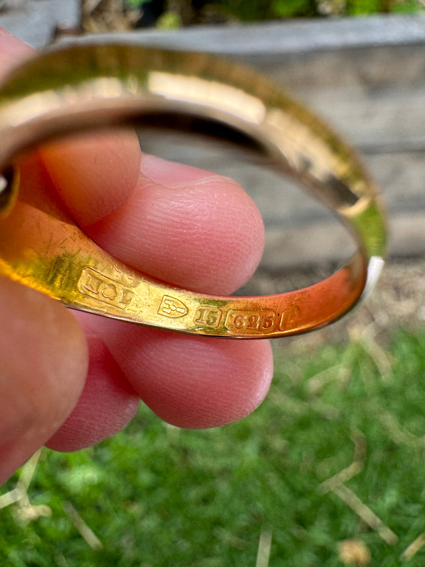 Antique Victorian 15ct rosy yellow gold old mine cut diamond starset gypsy ring