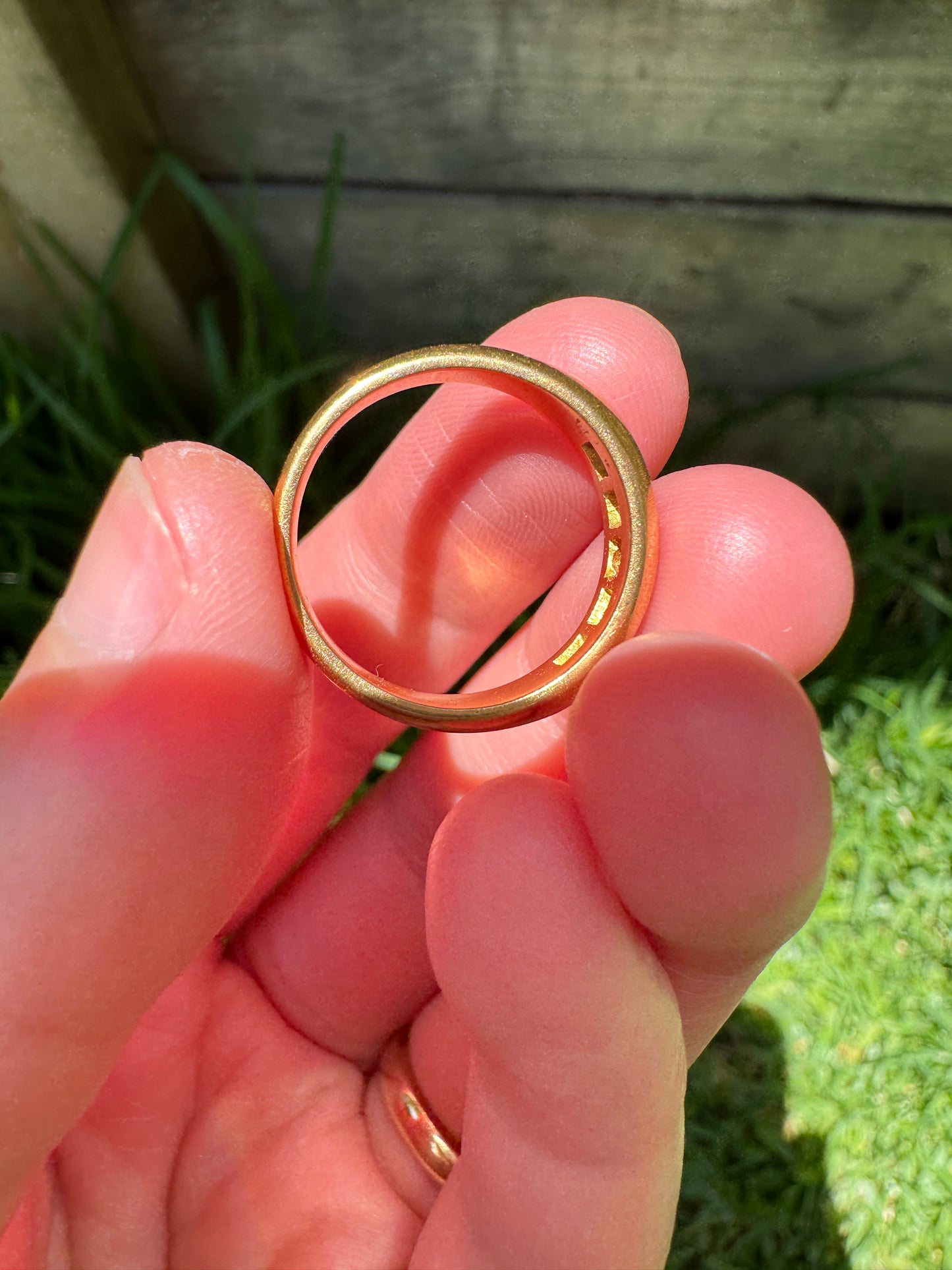 Vintage 18ct yellow gold five stone ruby boat ring