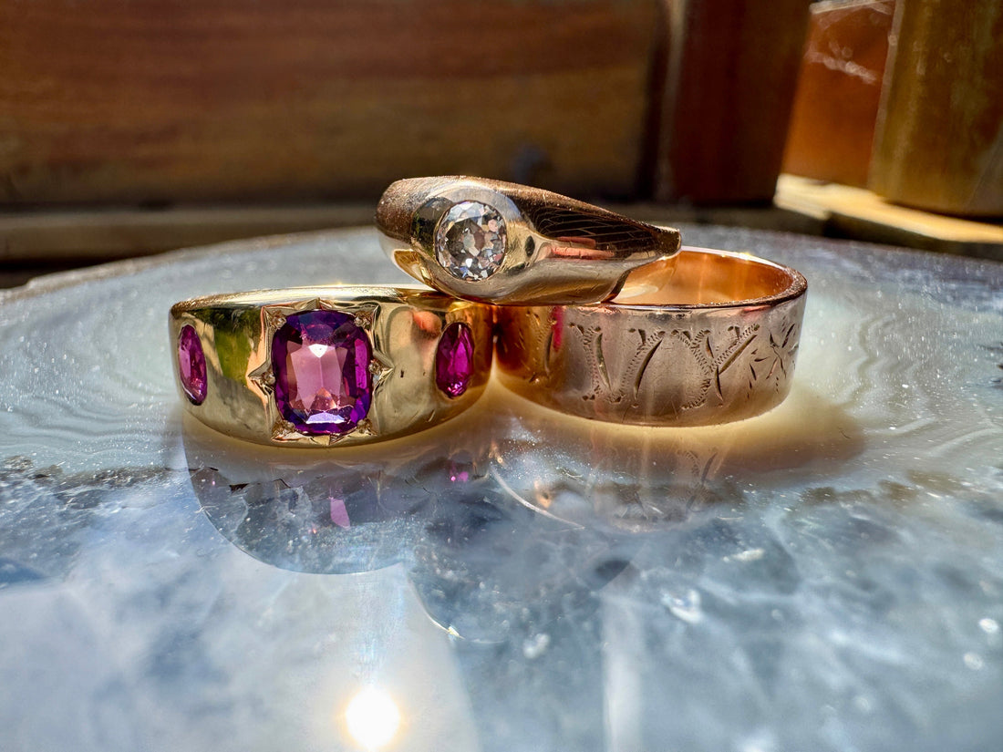 Why buy antique and vintage jewellery?