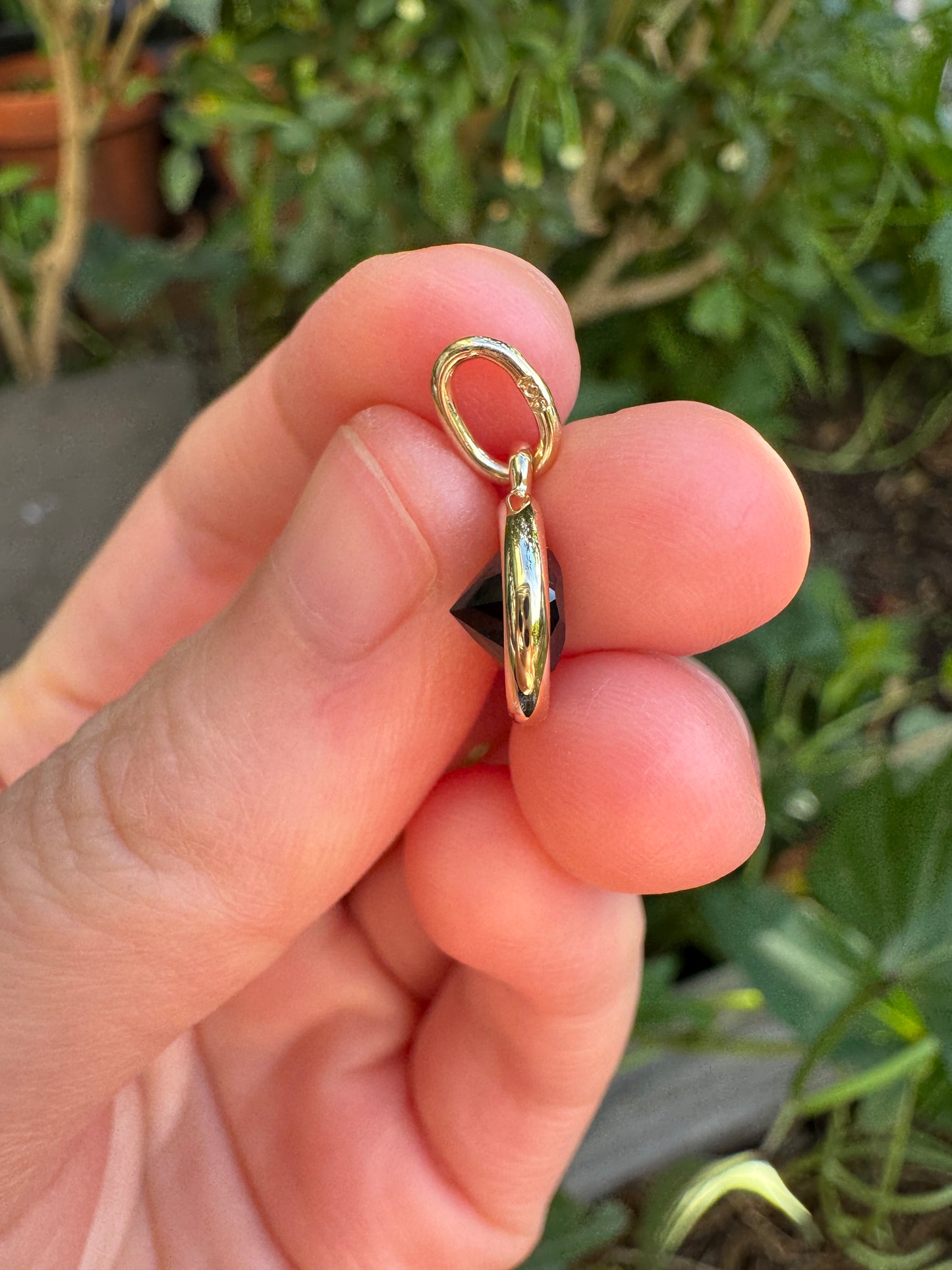 Custom handmade recycled 9ct yellow gold 1.63ct natural Australian parti sapphire bezel set pendant