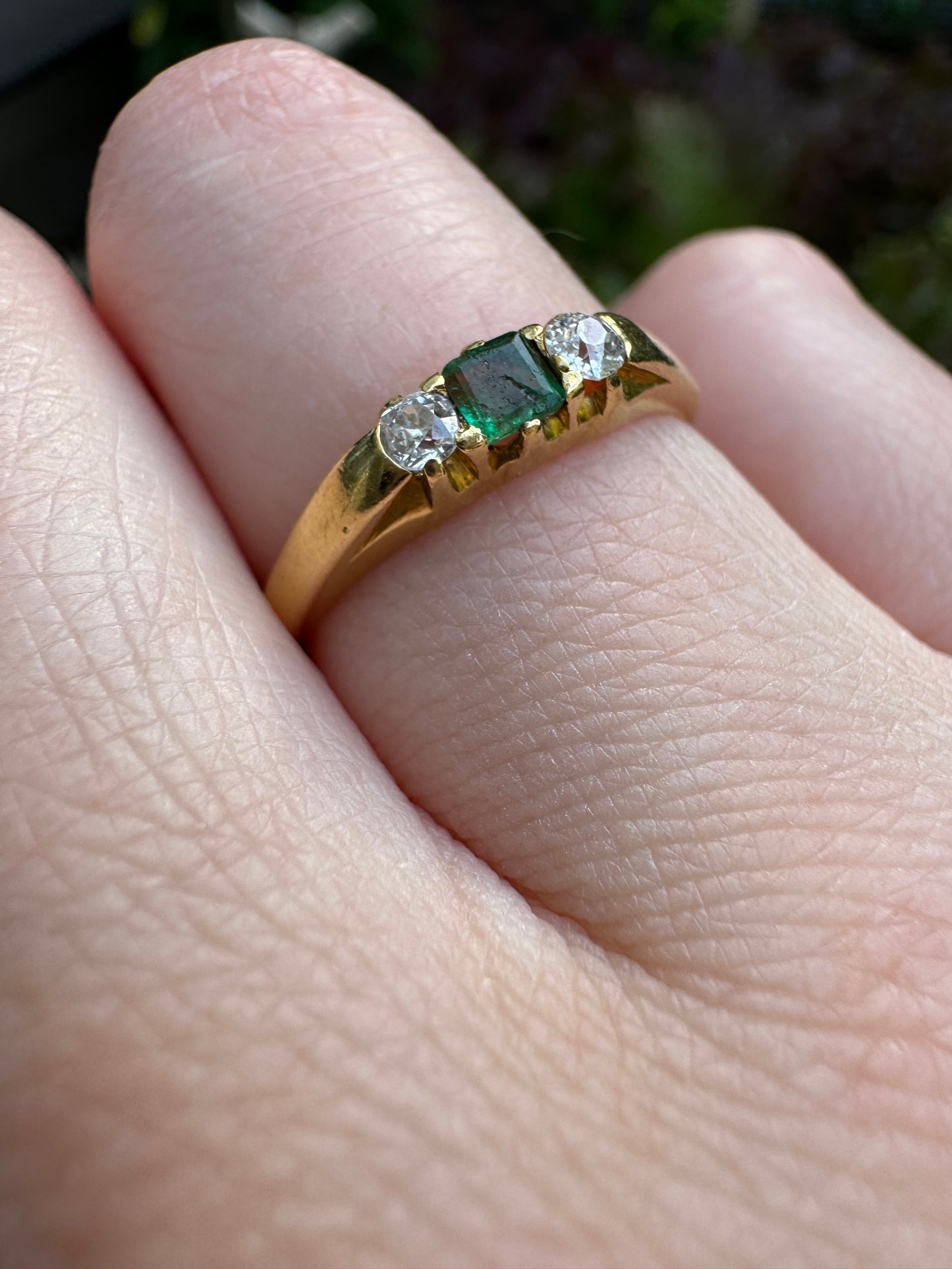 Vintage 18ct yellow gold square antique cut emerald and old mine cut diamond ring