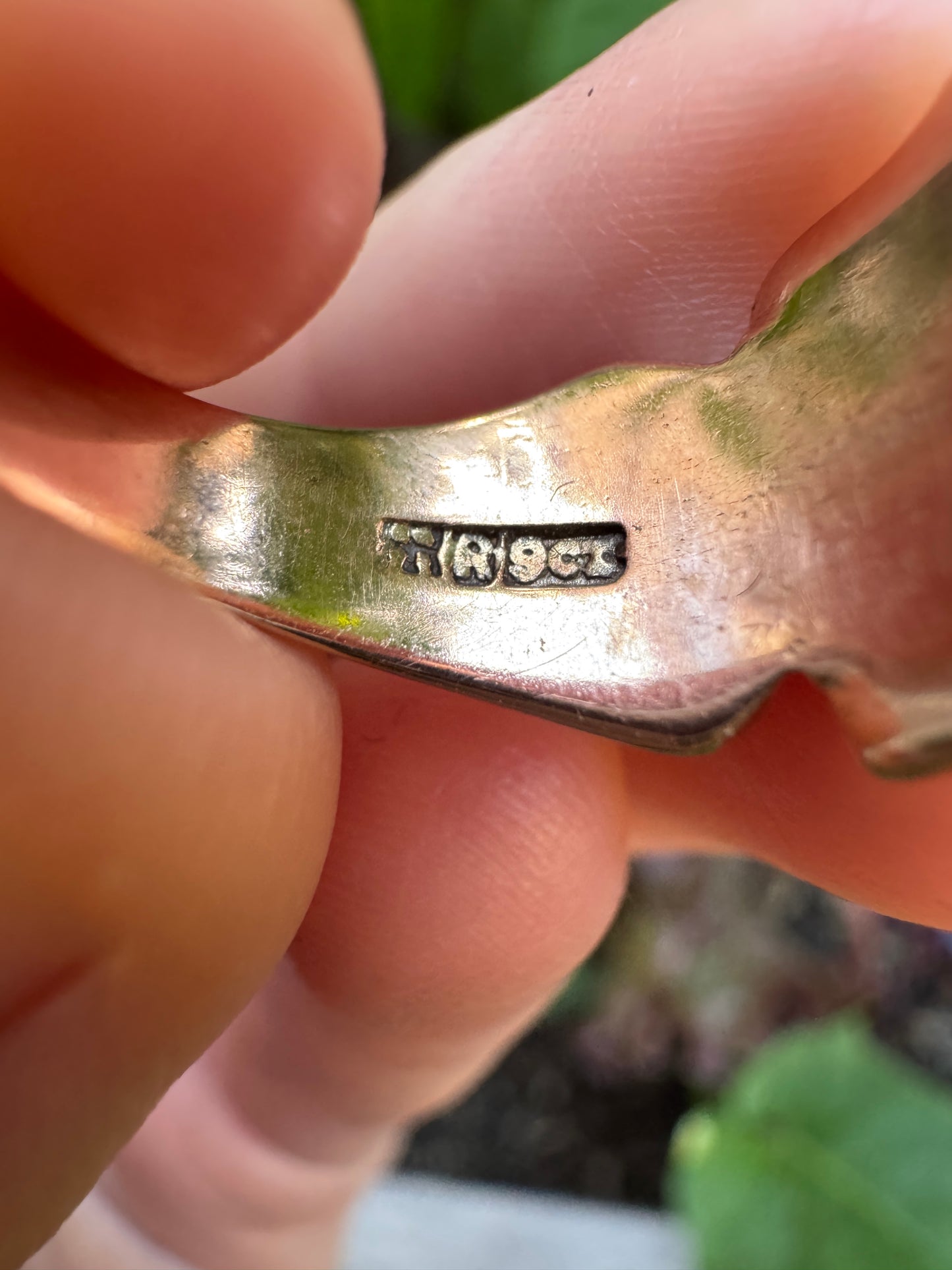 Antique Australian 9ct rosy yellow gold signet ring