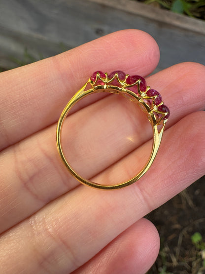 Antique 15ct yellow gold five stone 1.65ct TCW natural pink sapphire cabochon ring