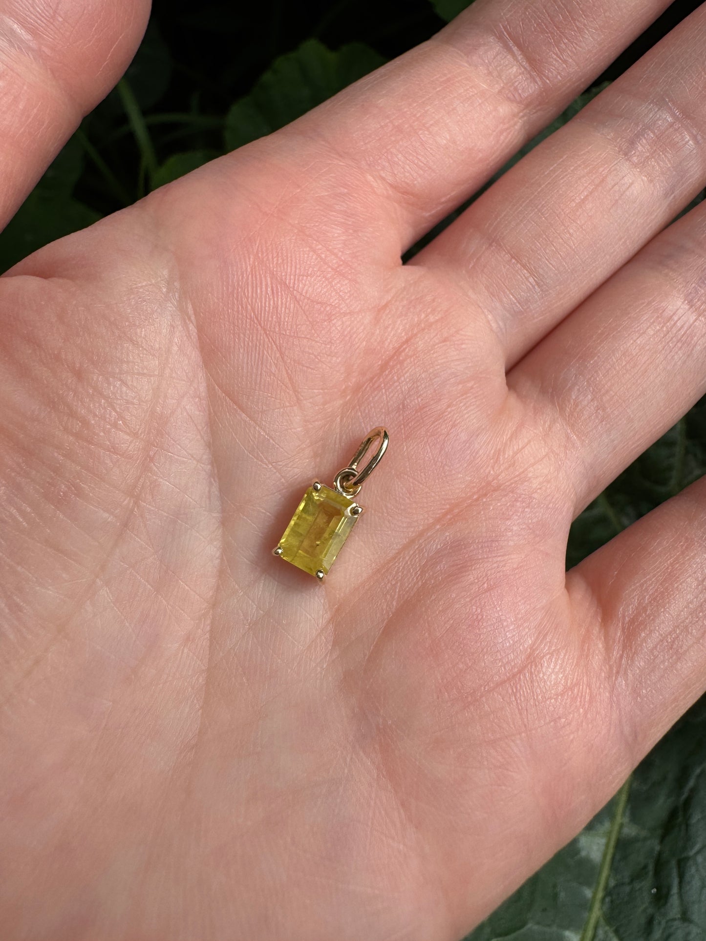 Custom handmade recycled 9ct yellow gold 1.25ct natural yellow sapphire prong set pendant