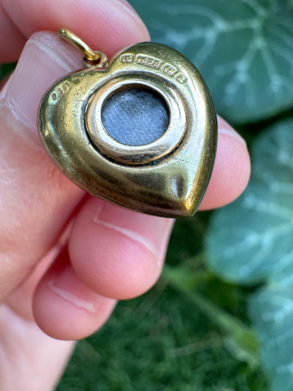 Antique English Victorian 15ct yellow gold rose cut diamond starset heart pendant