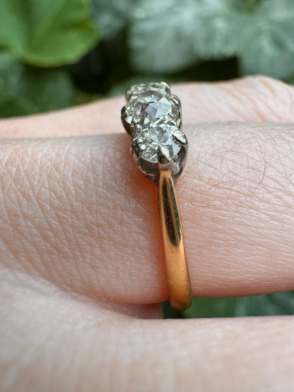 Vintage English 18ct yellow gold three stone 0.86ct TCW old mine cut diamond ring