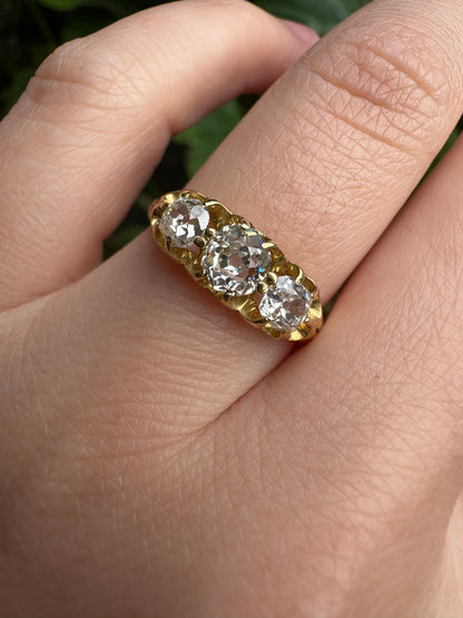 Antique 18ct yellow gold three stone 1.07ct TCW old mine cut diamond belcher ring