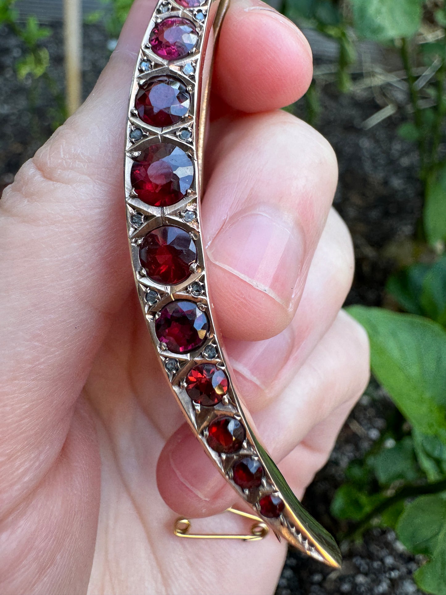 Antique 9ct rose gold 2.25ct TCW garnet and rose cut diamond crescent moon brooch
