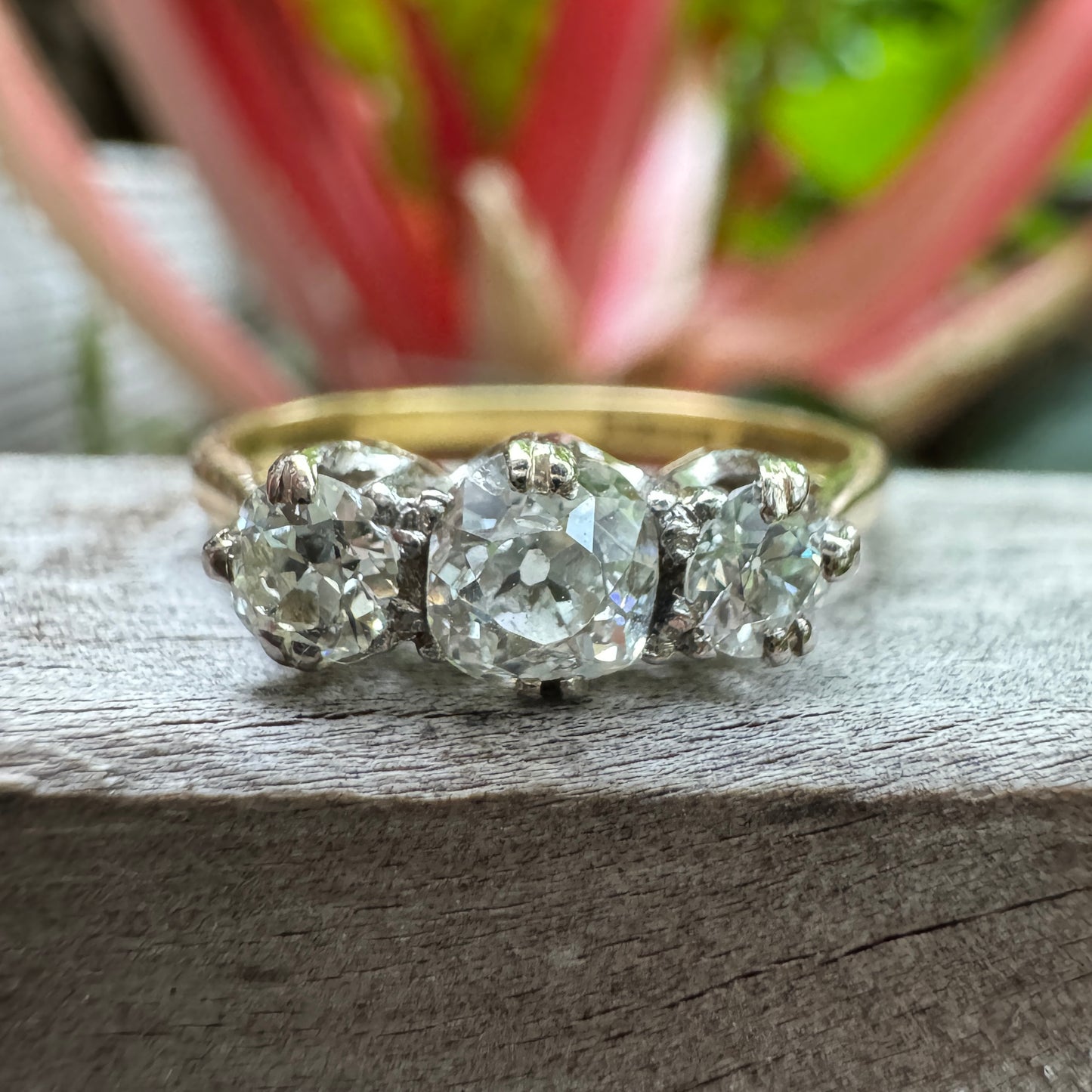 Vintage English 18ct yellow gold three stone 0.86ct TCW old mine cut diamond ring