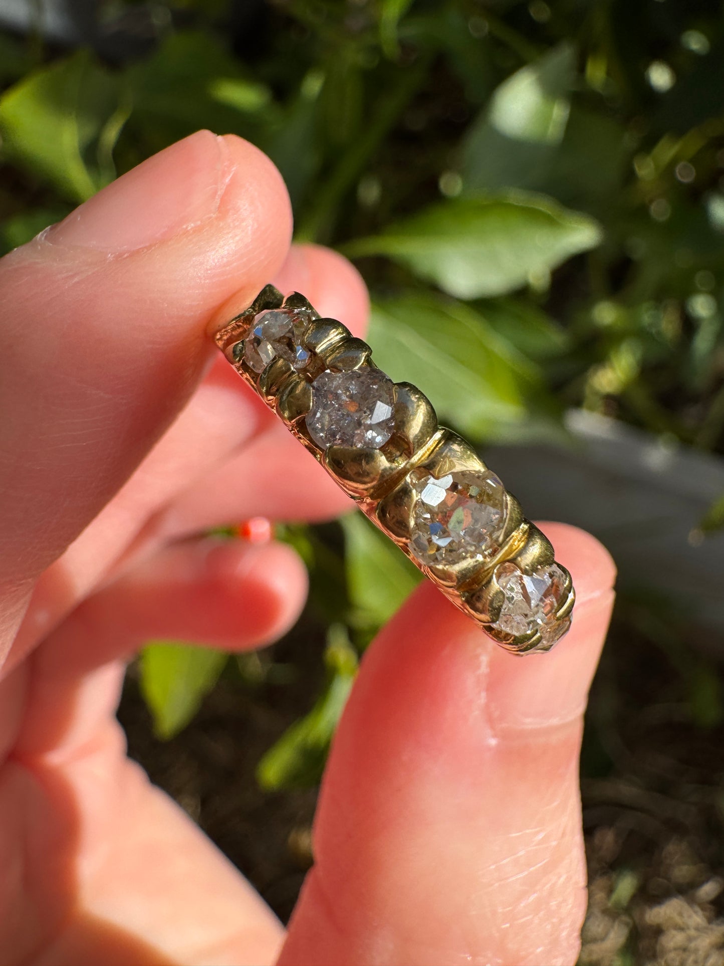 Vintage 18ct yellow gold five stone 1ct TCW old mine cut diamond ring