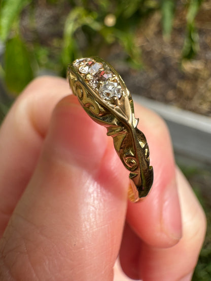 Antique English Edwardian 18ct yellow gold five stone 0.22ct TCW old mine cut diamond boat ring