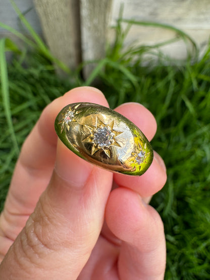Antique 18ct yellow gold three stone 0.18ct TCW old mine cut diamond starset gypsy ring