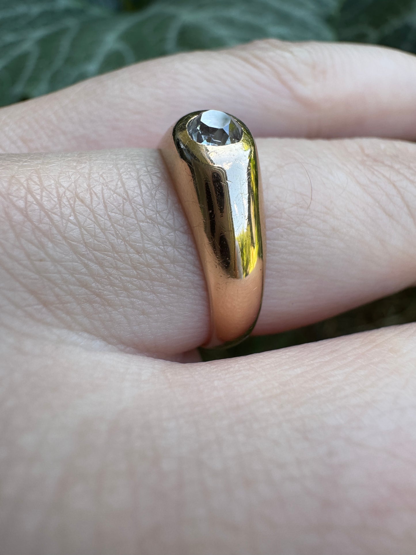 Vintage French 18ct yellow gold 0.26ct old mine cut diamond gypsy ring